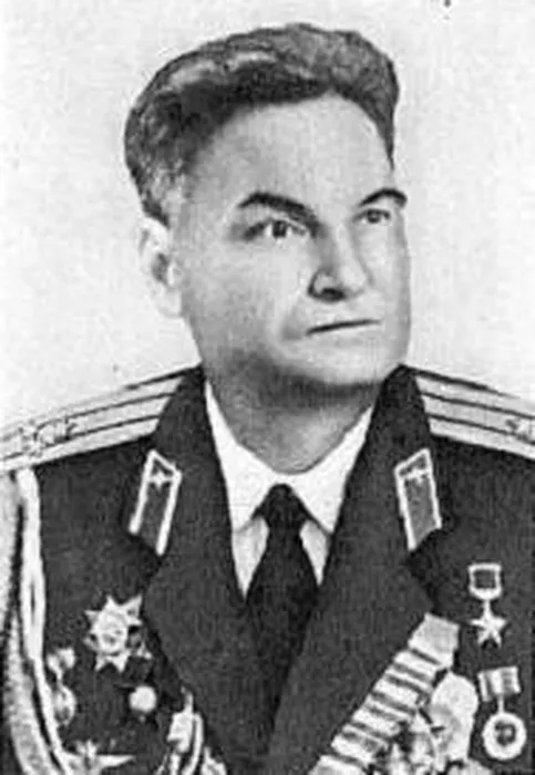 Шапиро Валентин