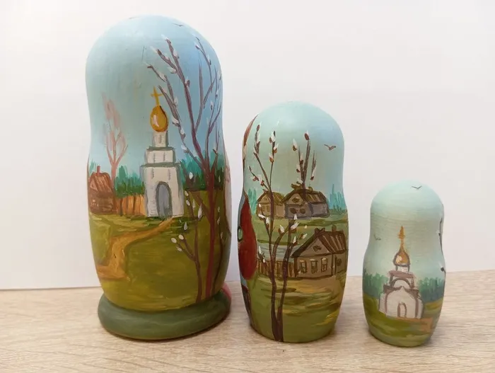 5 Чернова Анна, 13 лет. Пасха в кругу семьи. 2026. Роспись по дереву. Старая Купавна, МУДО Купавинская ДШИ_1 (2)