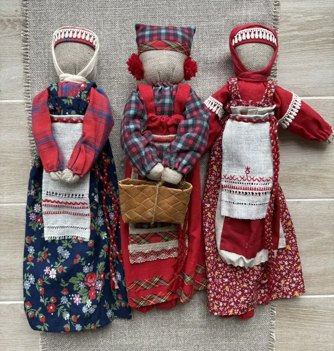 14 Пищальская Алиса 12 лет Русские красавицы 2025 Ткань ручное шитьё Можайск МБУ ДО ДШИ №1 им С.В. Герасимова